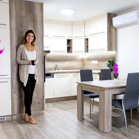 Trika Apartman Sárvár Eksteriør billede