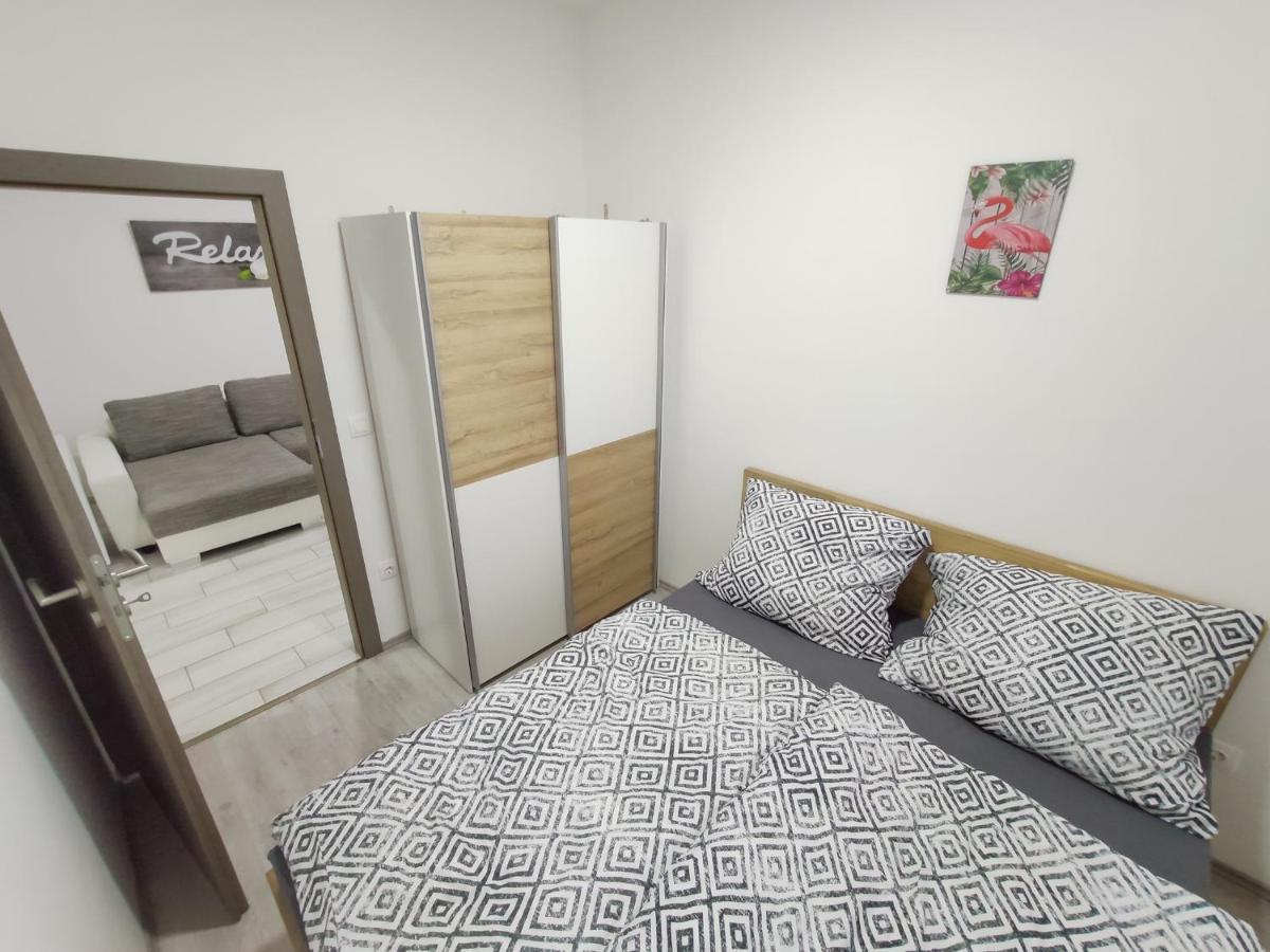 Trika Apartman Sárvár Eksteriør billede